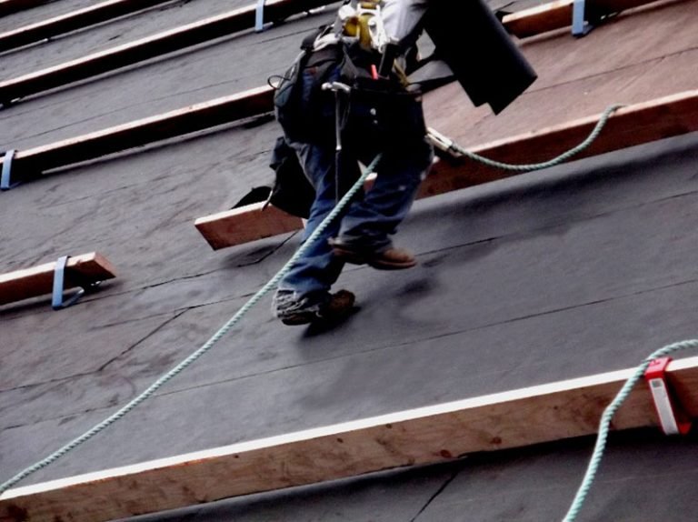 roofing underlayment installation